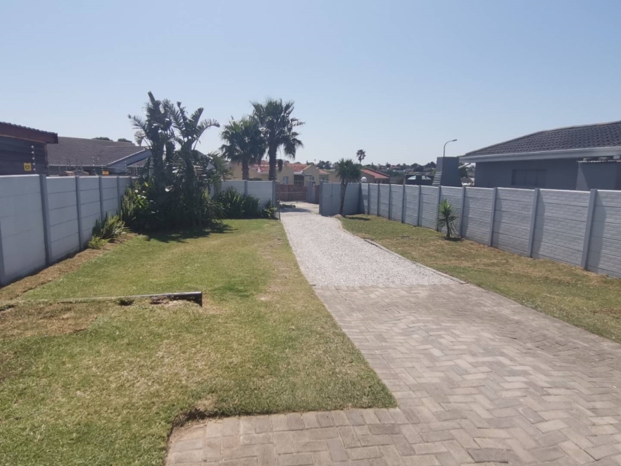 2 Bedroom Property for Sale in Sherwood Eastern Cape